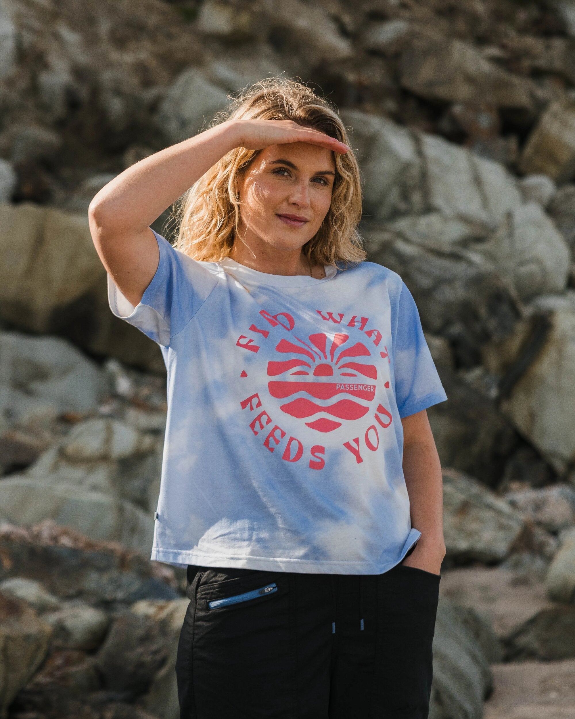Discovery Organic Cotton T-Shirt - Tie Dye Cornflower - Lifestyle