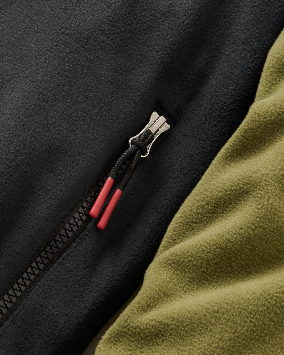Set Off Polartec® 1/4 Zip Fleece - Khaki - Flatlay