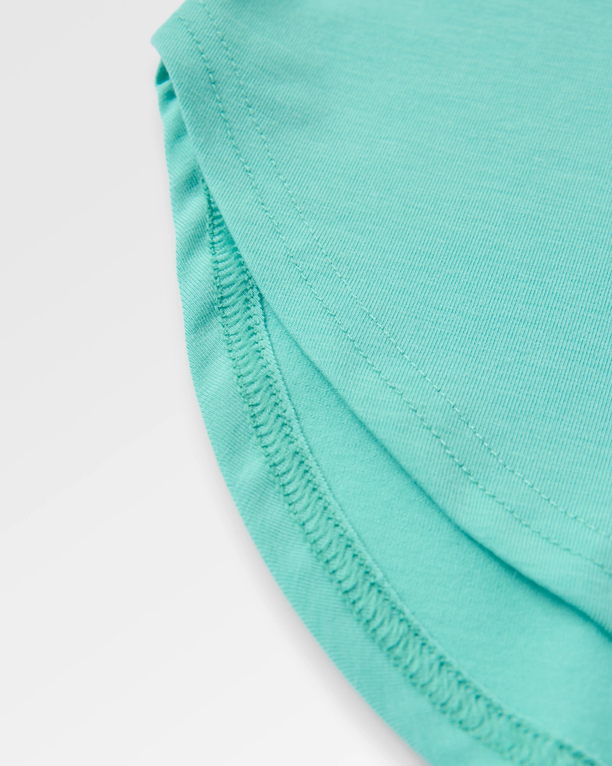 Chase The Light Active Vest - Aqua - Flatlay