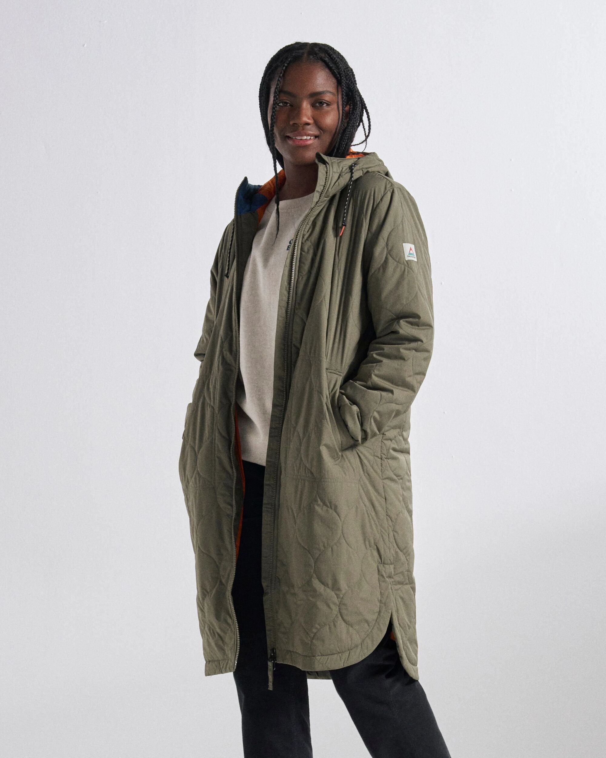  peak Flexible Insulated Parka カーキ L Flora Long Recycled Insulated Parka Dusty Olive – Passenger