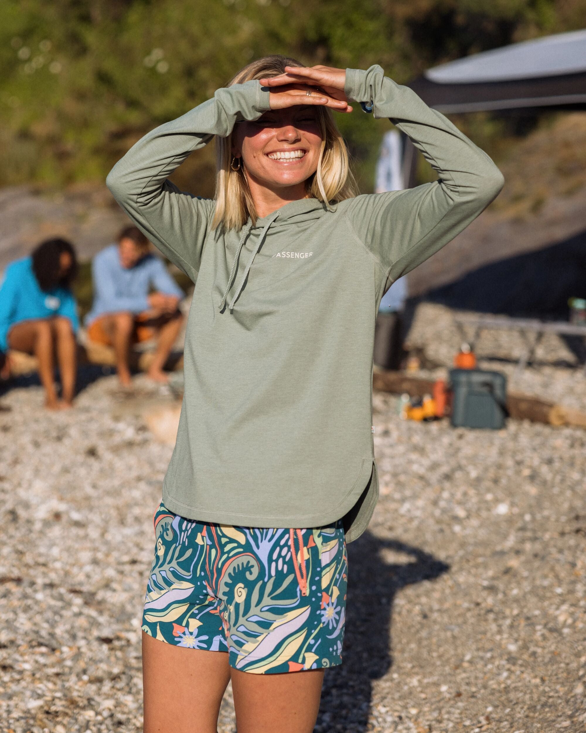 Roamscreen UPF50 Drirelease® Women's Hoodie - Pistachio - Lifestyle