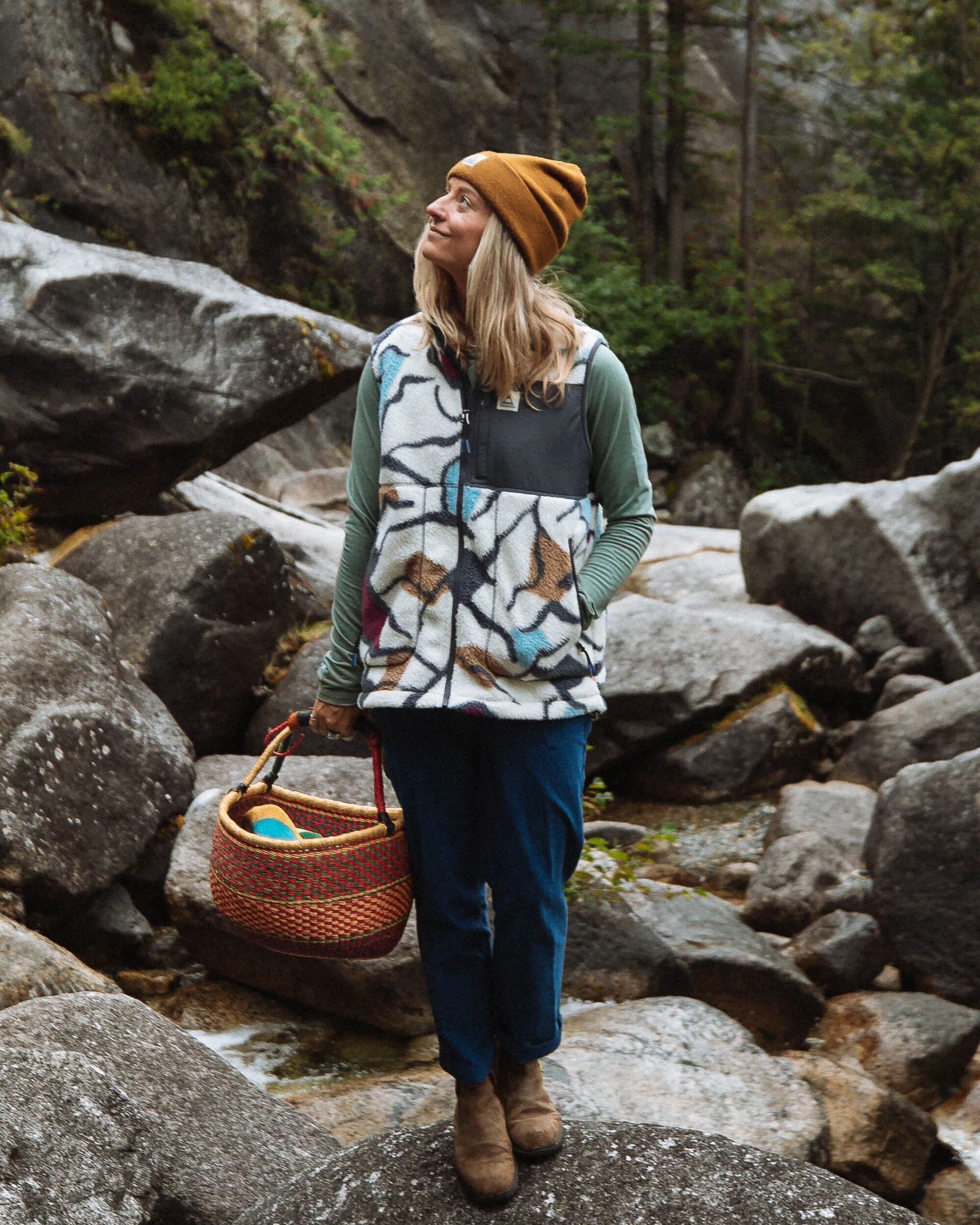 Fairbanks Recycled Sherpa Gilet - Abstract Trails Off White - IGC