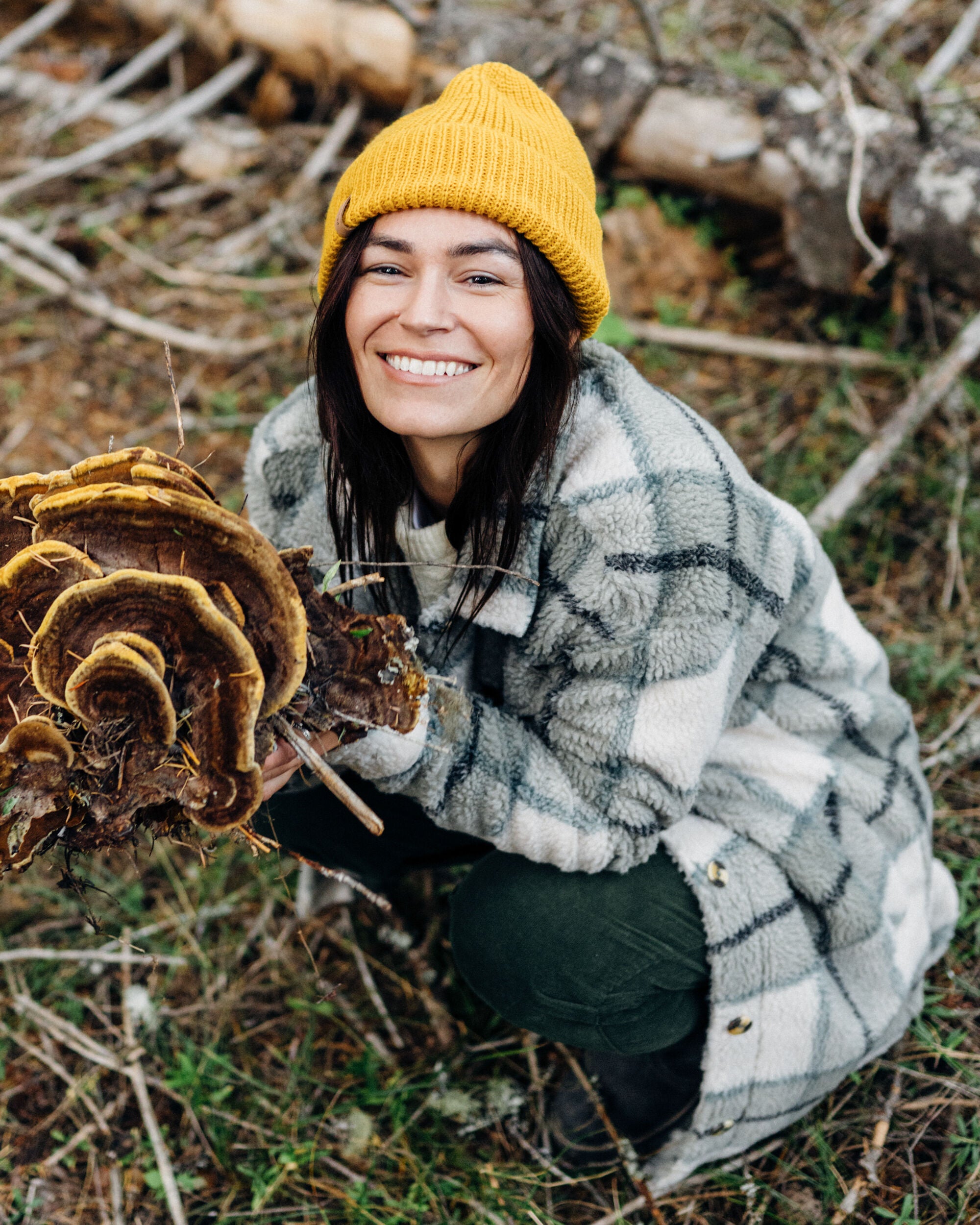 Cloudy Recycled Sherpa Fleece Shirt - Pistachio Check - Lifestyle