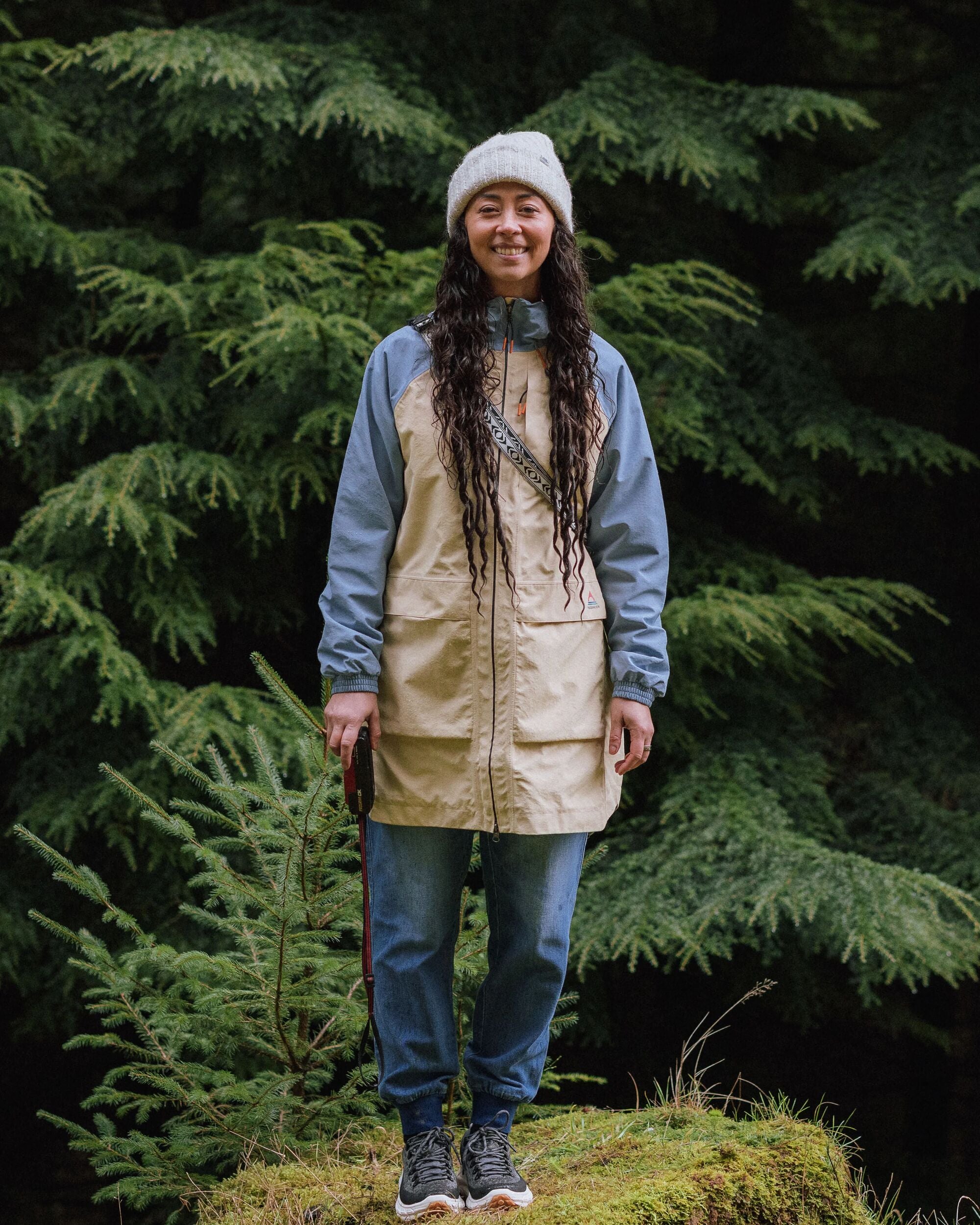 Serein Waterproof Jacket - Faded Denim/Desert - Lifestyle