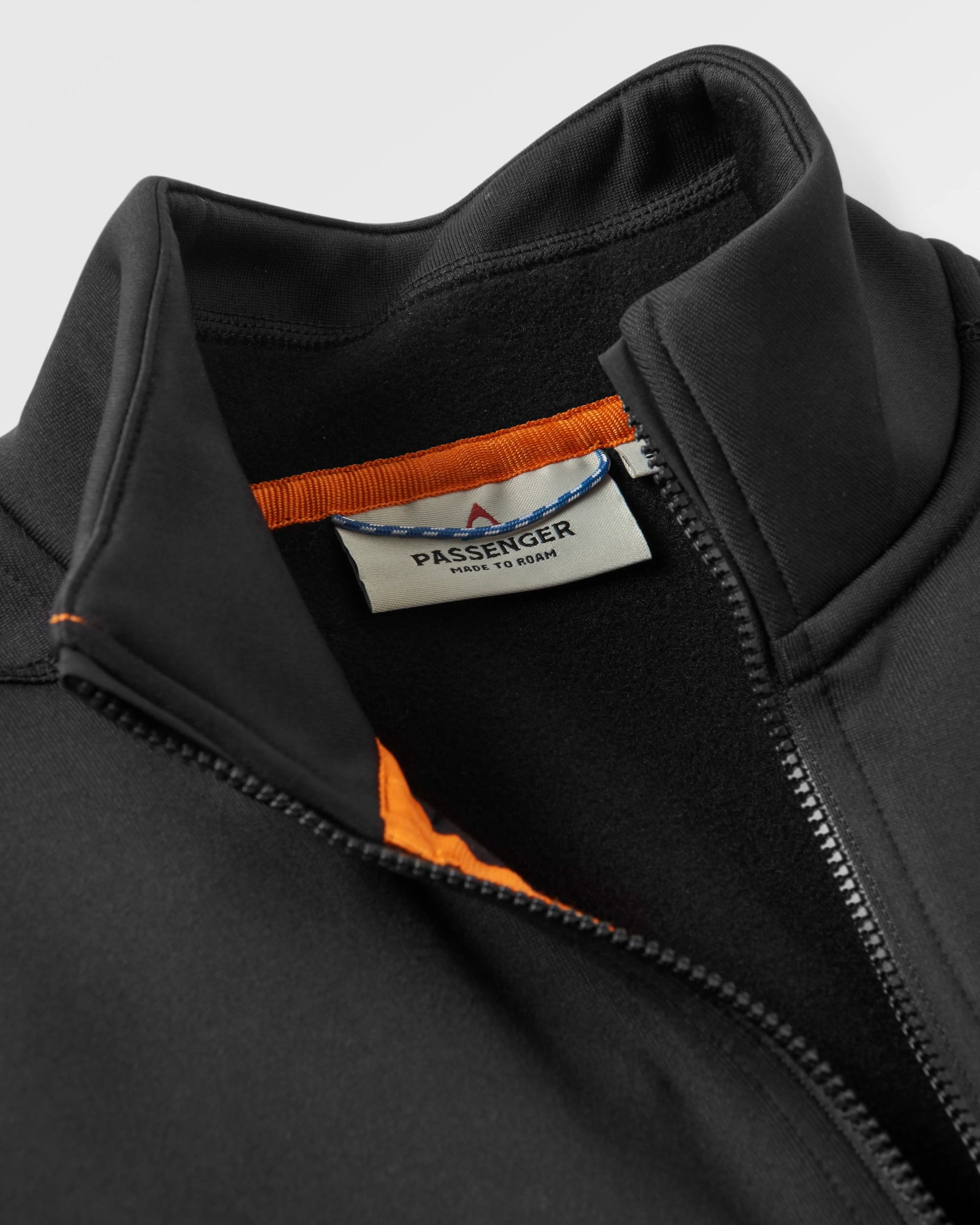 Wintergreen Recycled Polartec® Fleece Pullover - Black - Flatlay