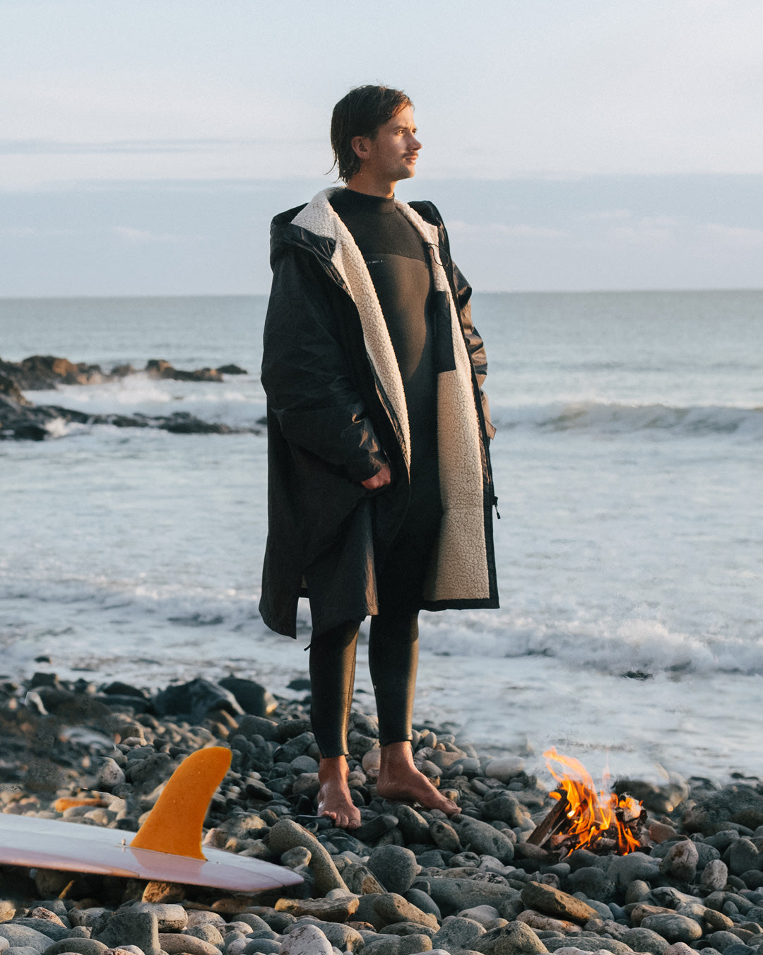 Escapism Recycled Sherpa Lined Changing Robe - Black - Lifestyle - Male