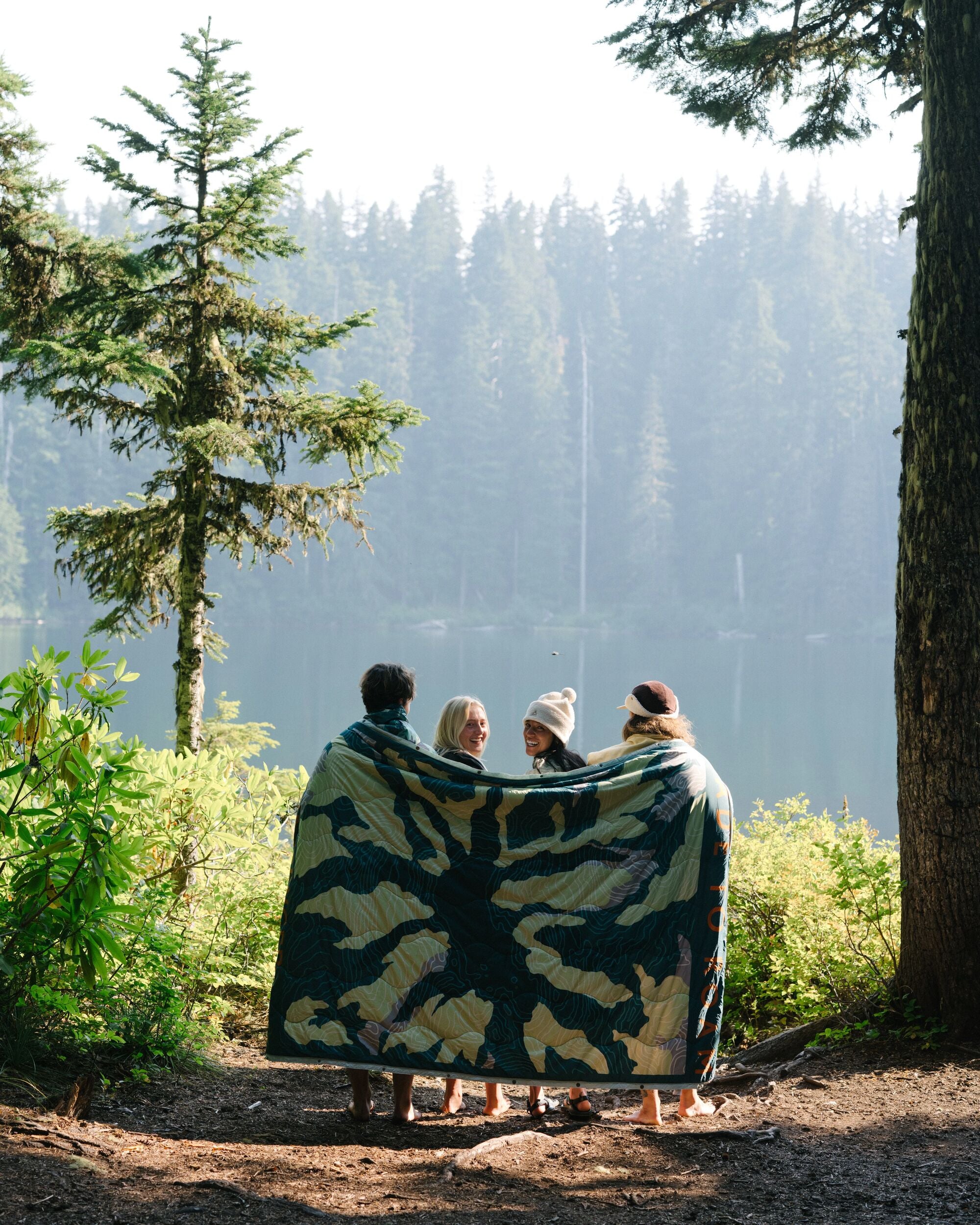 Cabin Recycled Sherpa Blanket - Abstract Mountain Green - Lifestyle