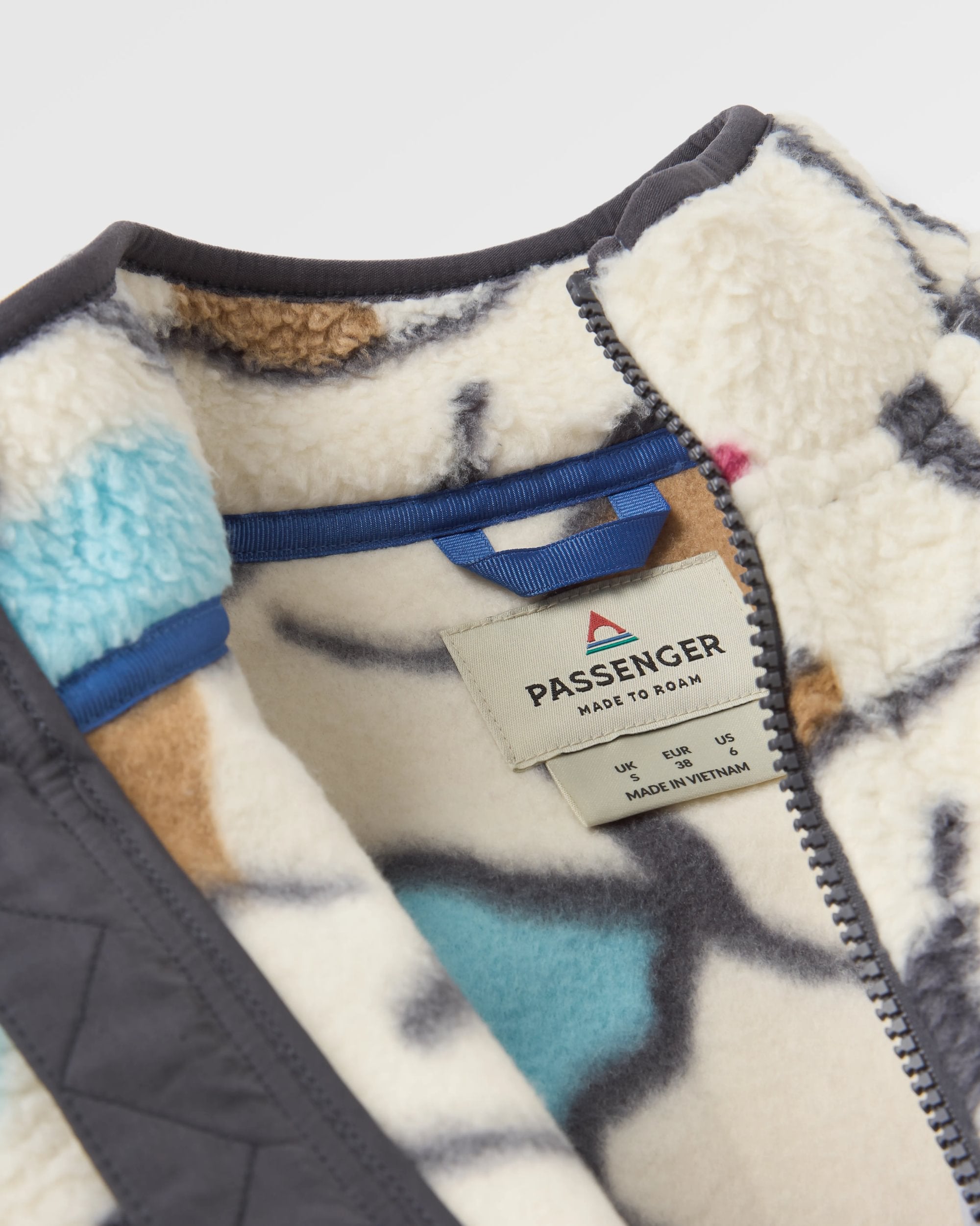 Fairbanks Full Zip Recycled Sherpa Fleece - Abstract Trails Off White - Flatlay