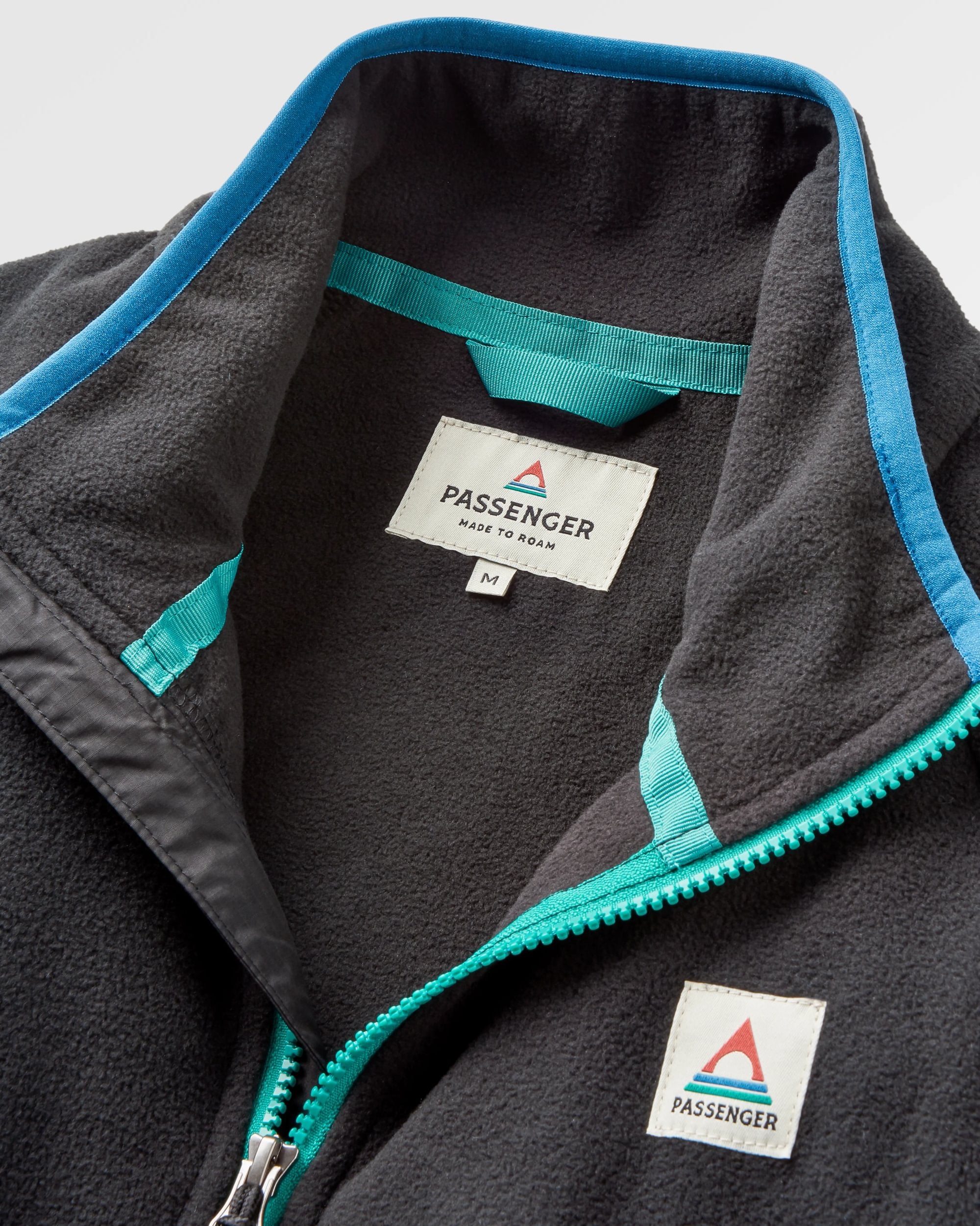 Sorrel Recycled Polar Fleece - Black - Flatlay