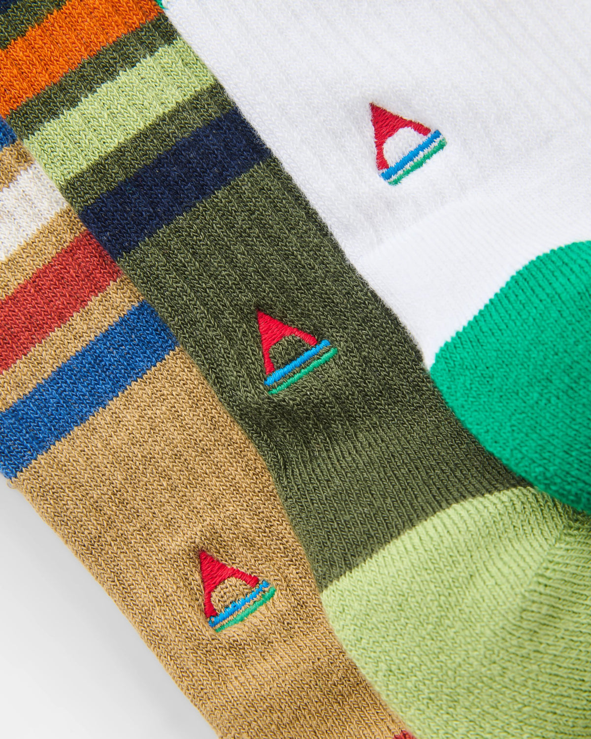 Classic Midweight Crew Socks Bundle - Khaki/White&Greenlake/Biscuit - Flatlay