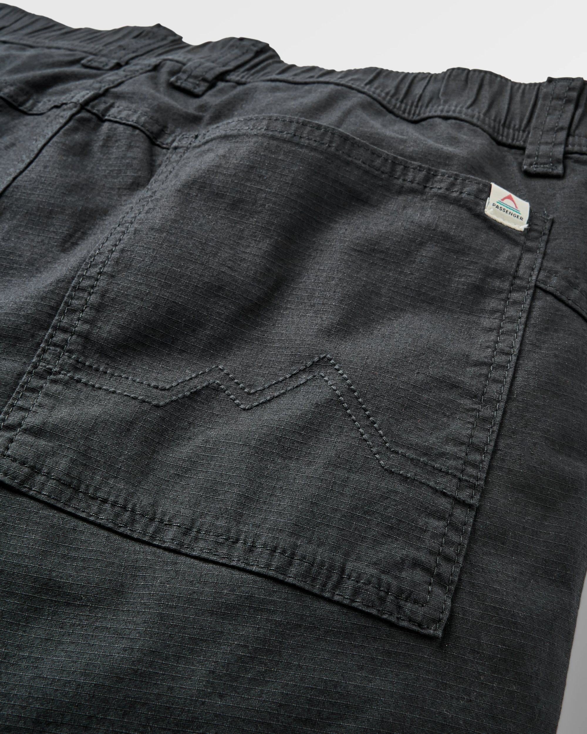 Kimmer Ripstop Cotton Short - Black - Flatlay