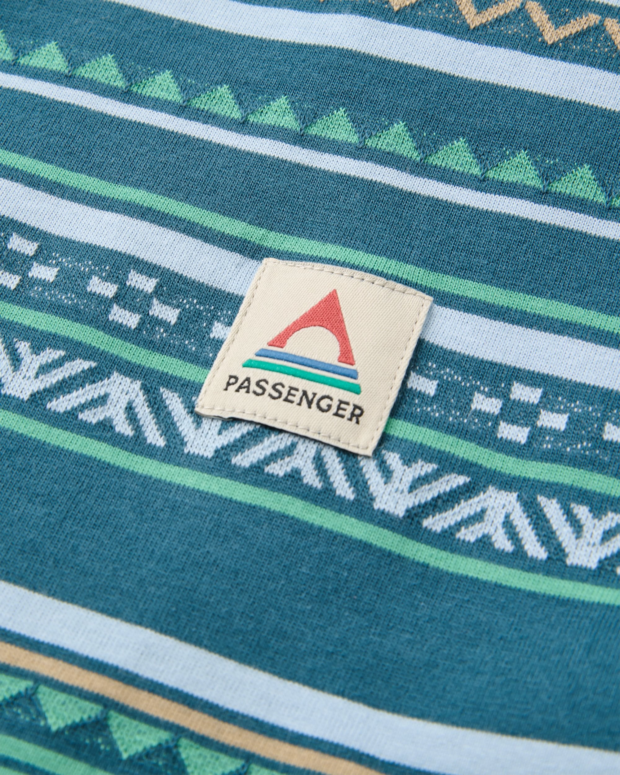 Mellower Jacquard Relaxed Fit T-shirt - Geo Stripe Mediterranean - Flatlay