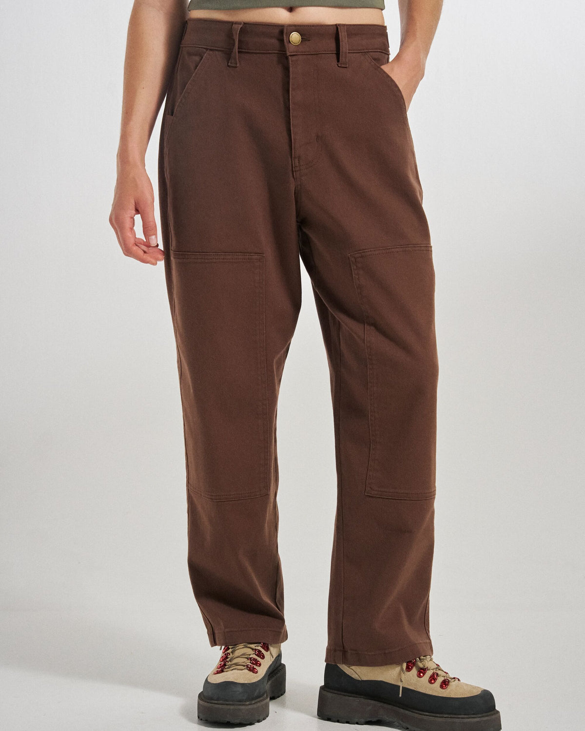 Fortuna Trouser - Chestnut - Studio Model