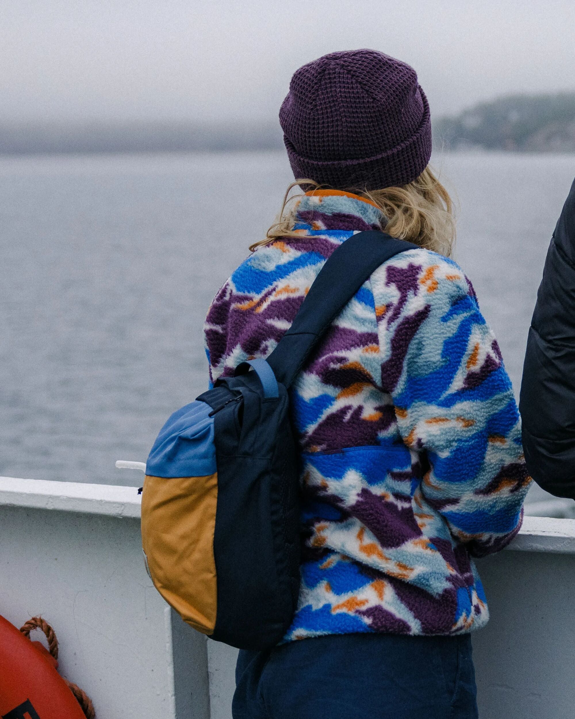 Boondocker Recycled Sling 8L - Honey/Dark Denim/Rich Navy - Lifestyle - Female