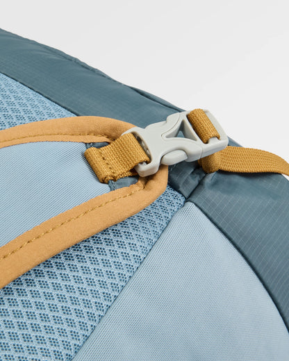Travelscape Light Tote - Stormy Blue - Flatlay