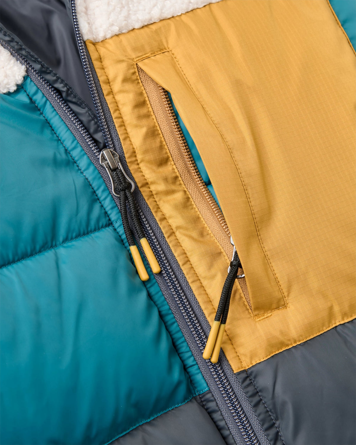 Inspire Insulated Hooded Jacket - Charcoal/Mediterranean - Flatlay