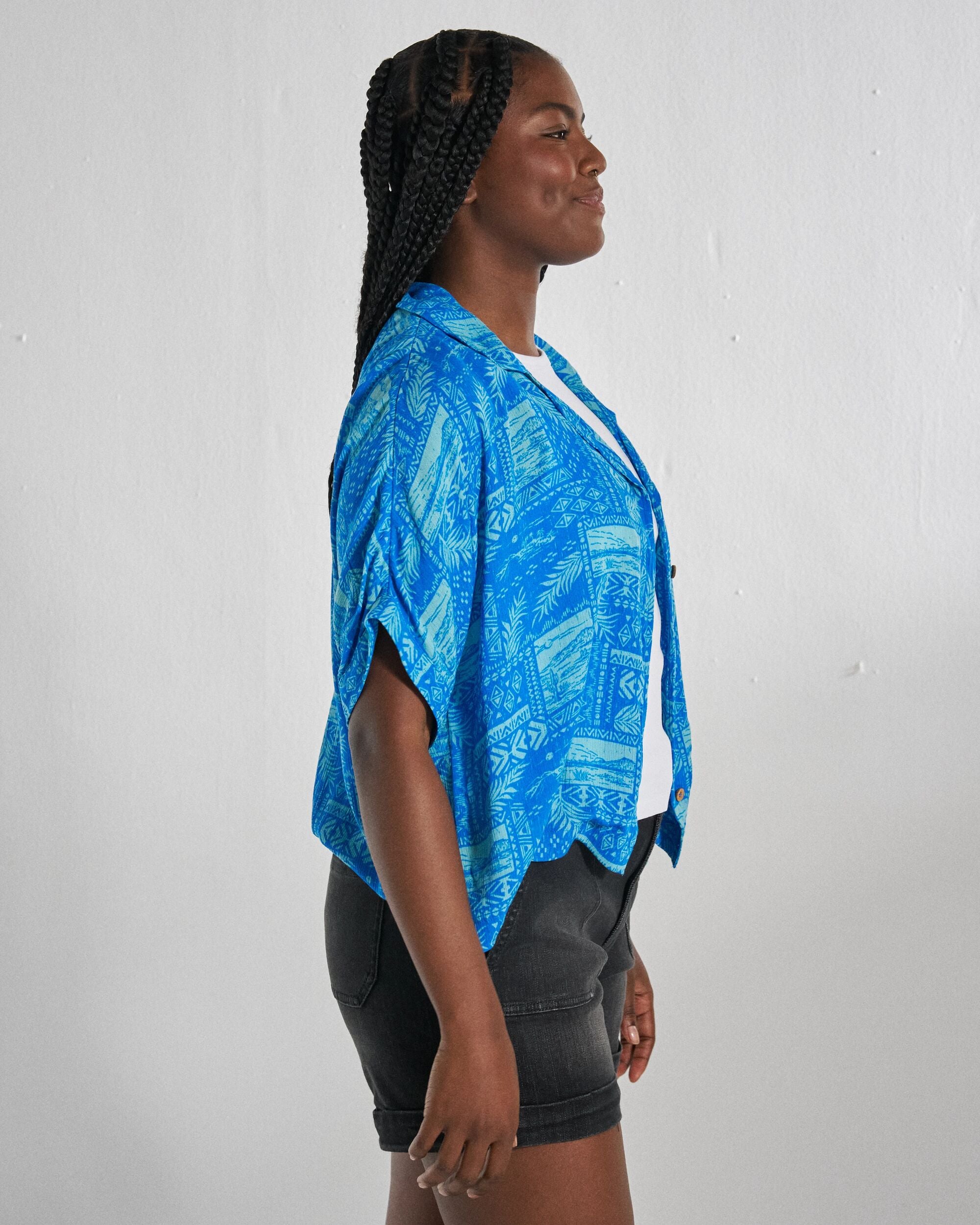 Arden Short Sleeve Shirt Eco Vero - Patchwork Marine Blue - Studio Model