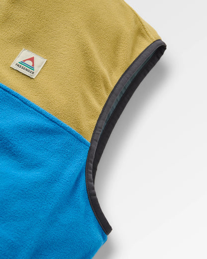 Set Off Reversible Polartec® Fleece Vest - Warm Beige/Marine Blue - Flatlay