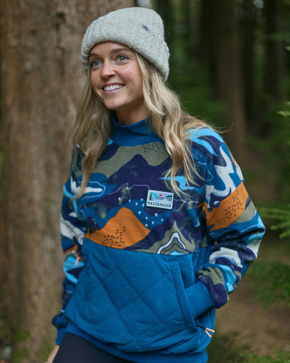 Bea Polar Fleece - Adventure Tidal Blue - Lifestyle