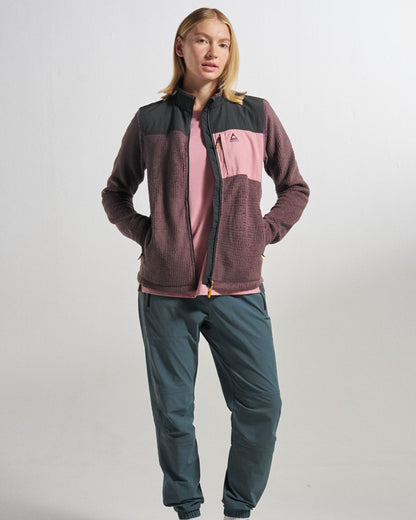 Venturescape Women's Fleece - Brambleberry - Studio Model