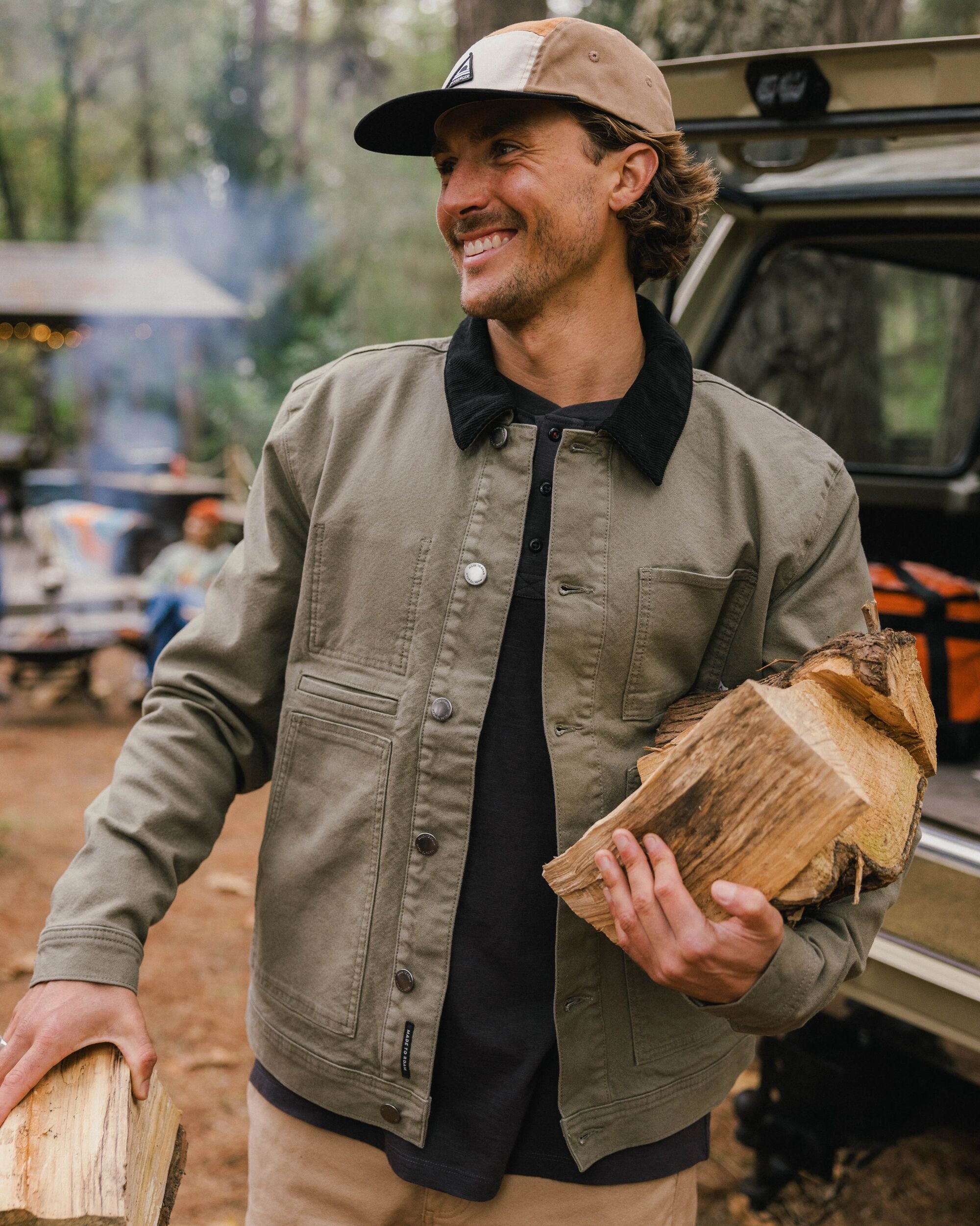 Vantage Lined Organic Cotton Canvas Jacket - Dusty Olive - Lifestyle