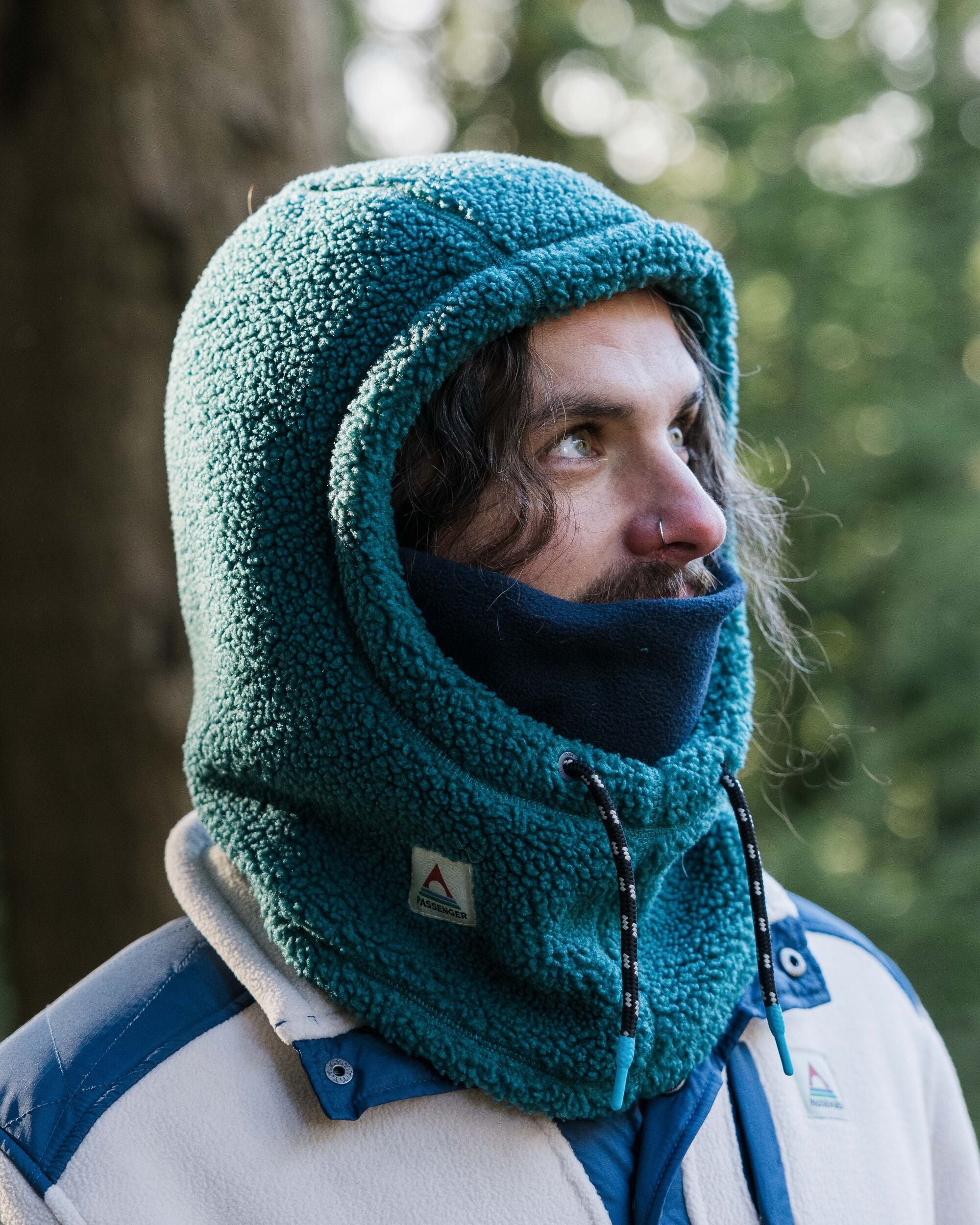 Snowdrift Recycled Fleece Hood - Mediterranean - Lifestyle - Male