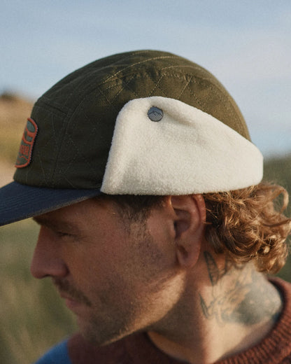 Male_Nightfall Recycled Polar Fleece Lined Hat - Dusty Olive