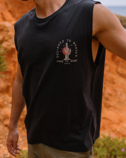 Men's Explore Vest - Black - Lifestyle