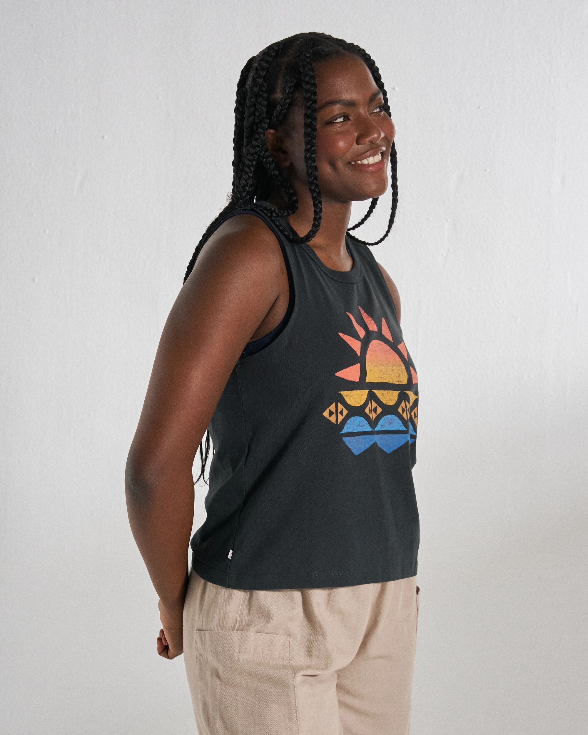 Sunray Vest - Black - Studio Model