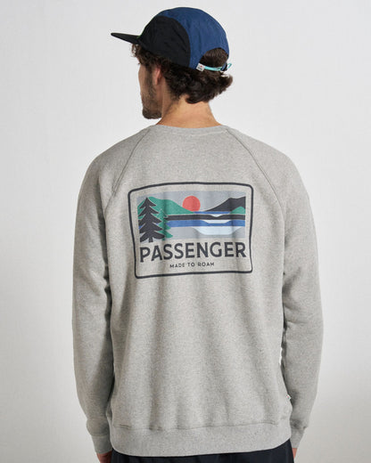 Roamer Men's Organic Cotton Sweatshirt - Grey Marl - Studio Model