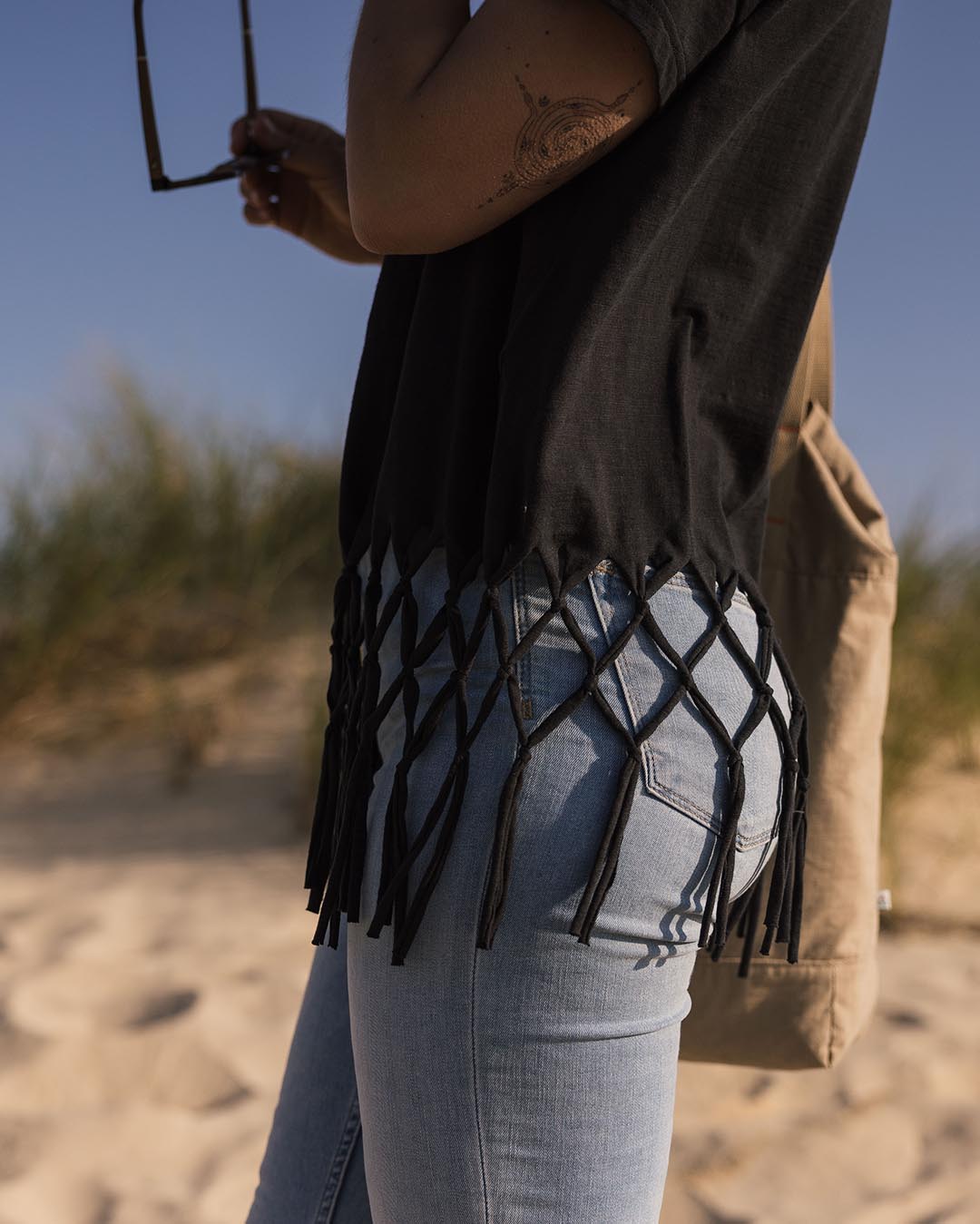 Henna Recycled Cotton Tassel T-Shirt - Black