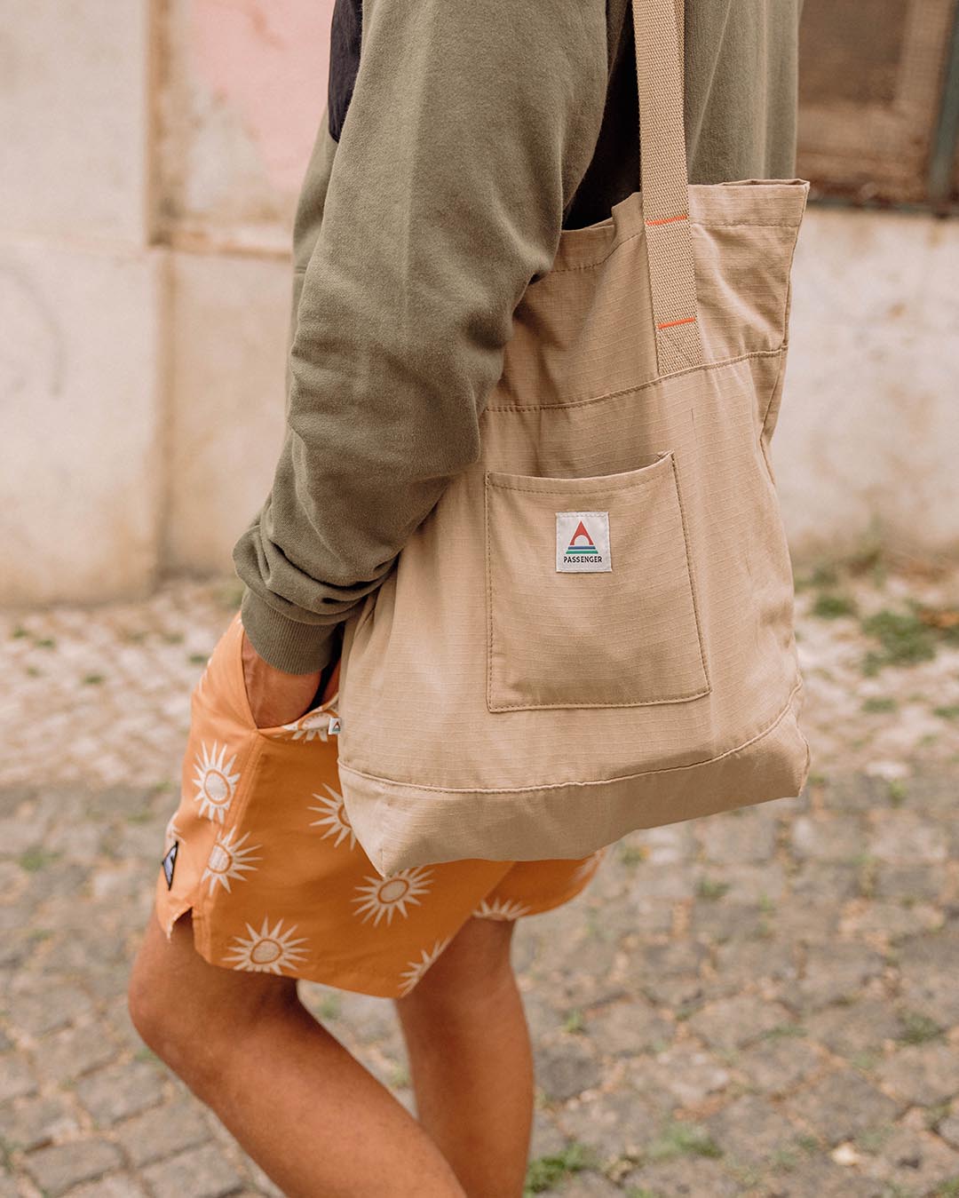 Male_Evergreen Organic Tote Bag - Biscuit