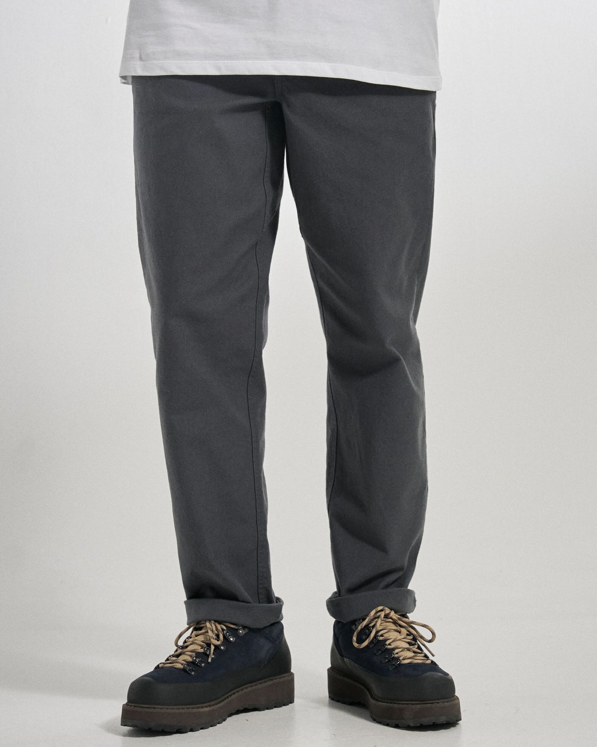 Adventurer Relaxed Fit Trouser - Charcoal - Studio Model
