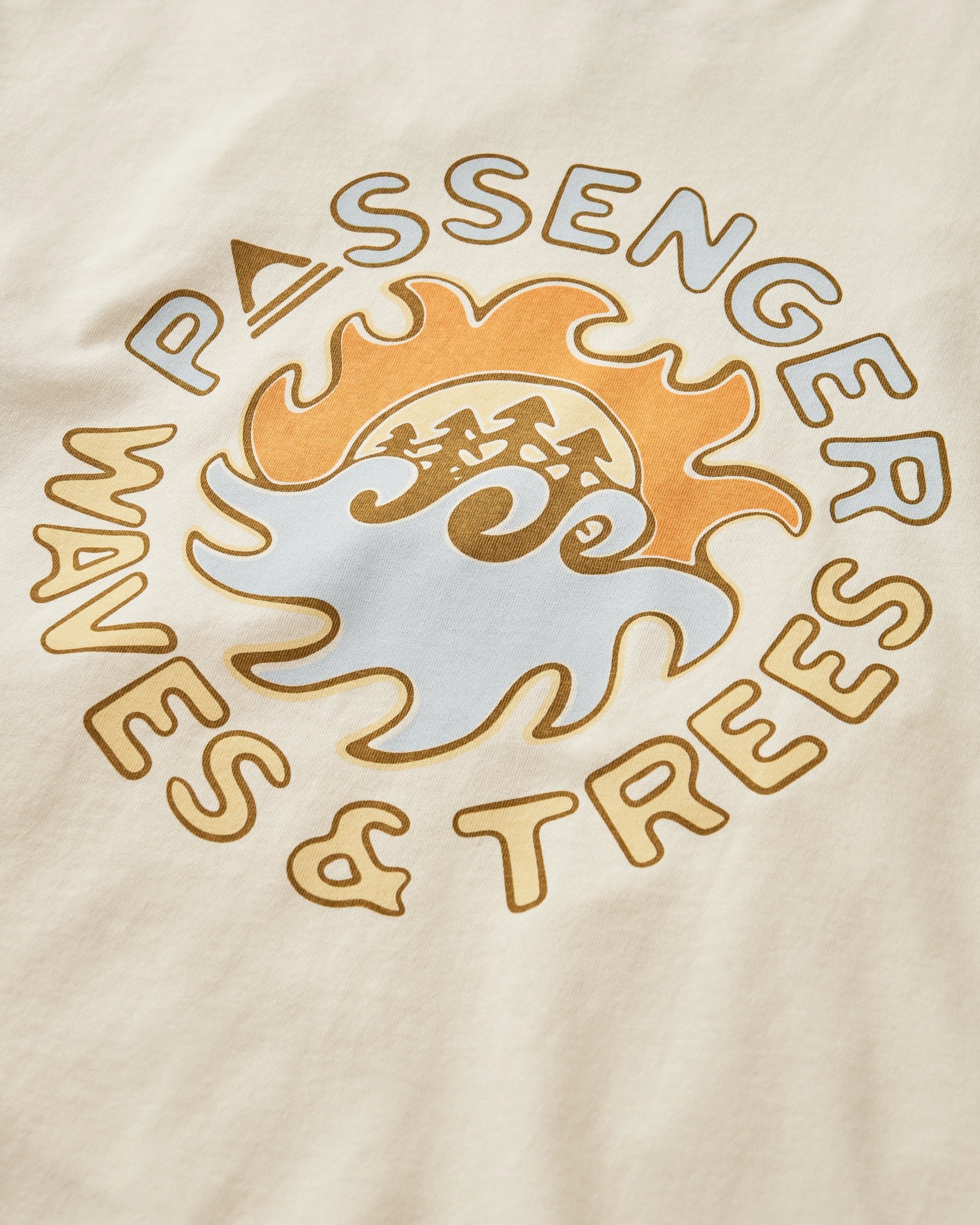 Dune Men's Recycled Cotton T-Shirt - Birch - Flatlay