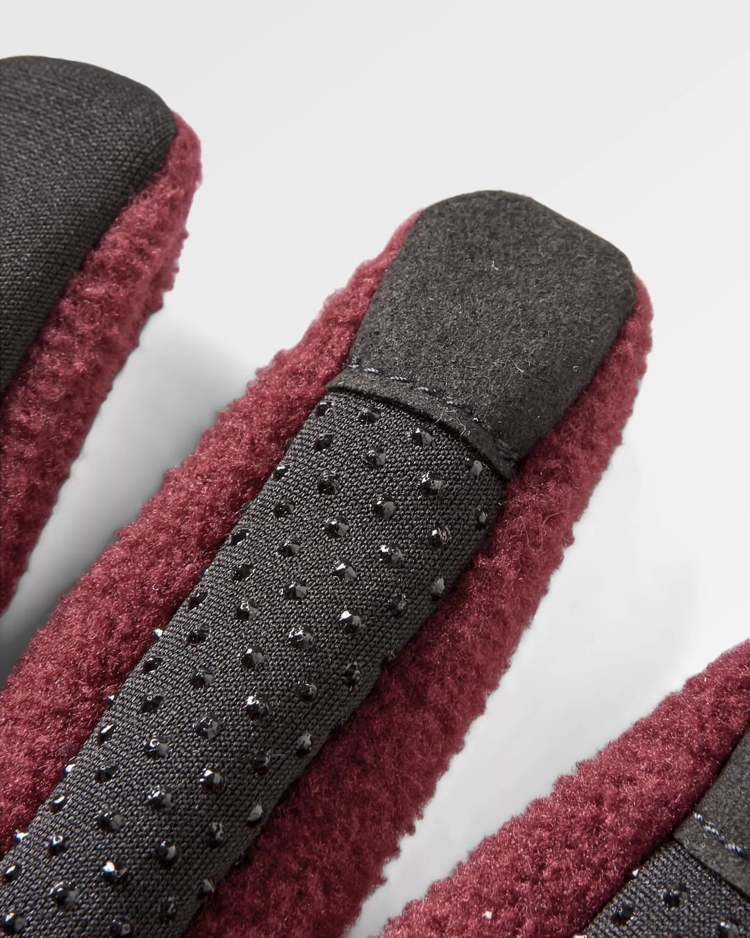 Daytrip Recycled Polar Fleece Touch Screen Gloves - Wine - Flatlay