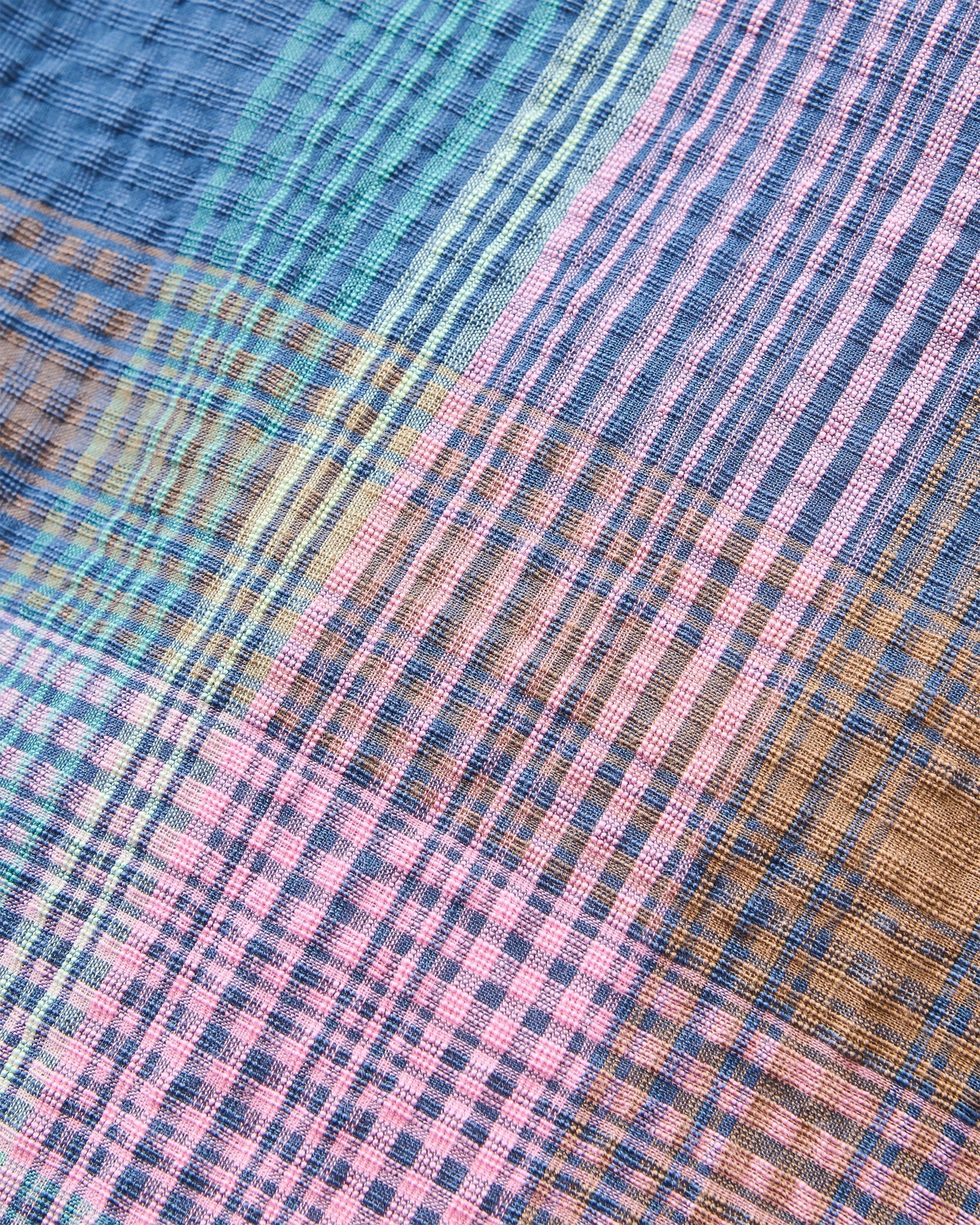 Arden Short Sleeve Shirt - Rich Navy Multi Check - Flatlay