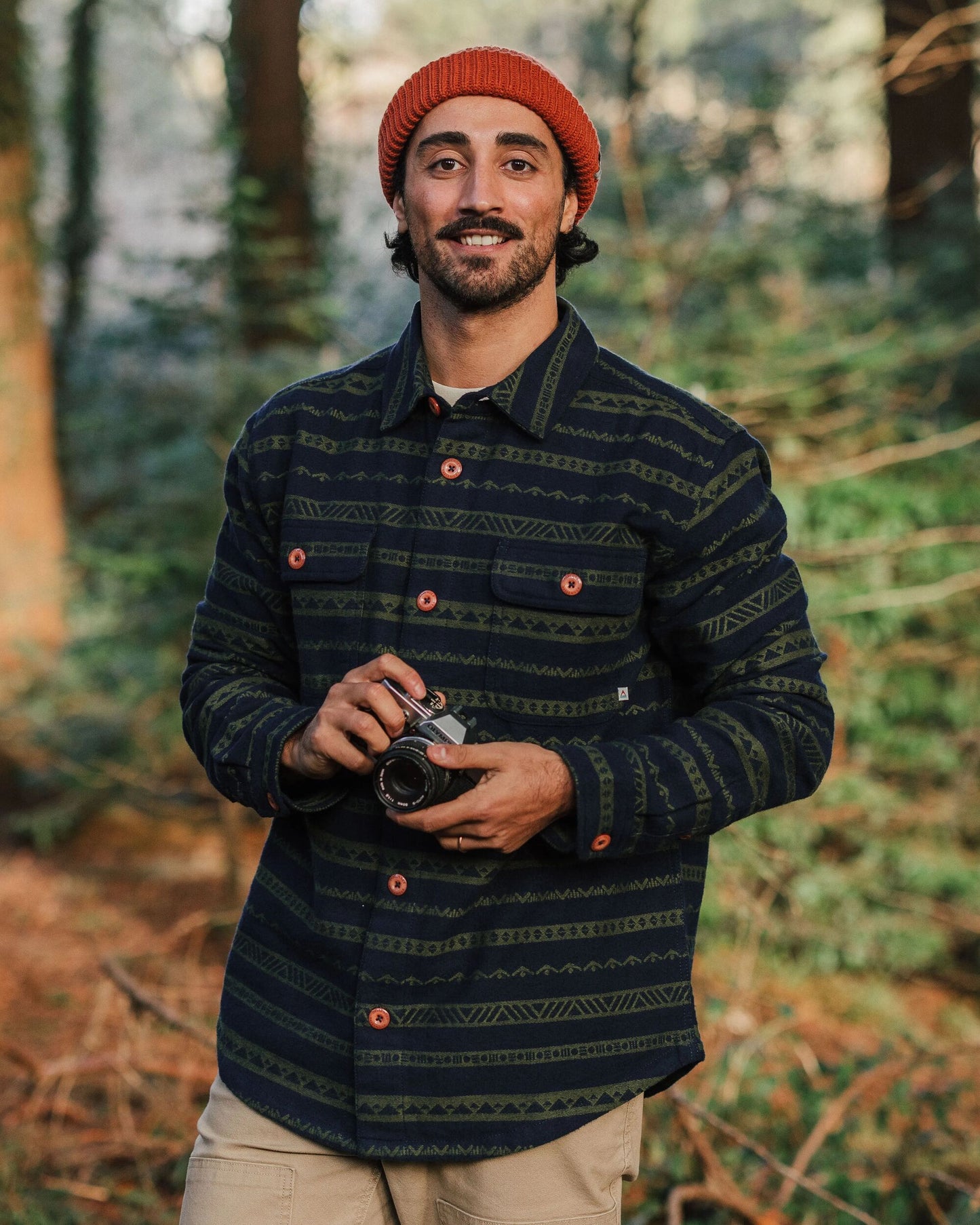 Taupo Organic Cotton Shirt - Rich Navy - Lifestyle