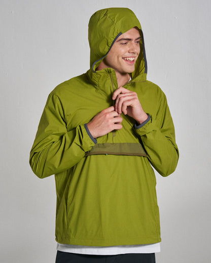 Gusto Windshell Anorak - Tea Green - Studio Model