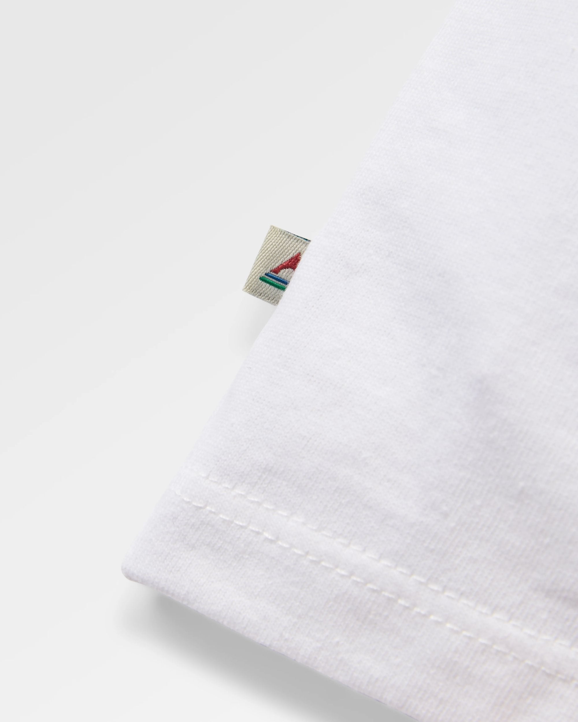 Explore T-Shirt - White - Flatlay