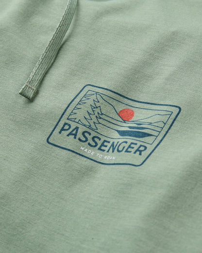 Roamscreen UPF50 Hoodie - Pistachio - Flatlay