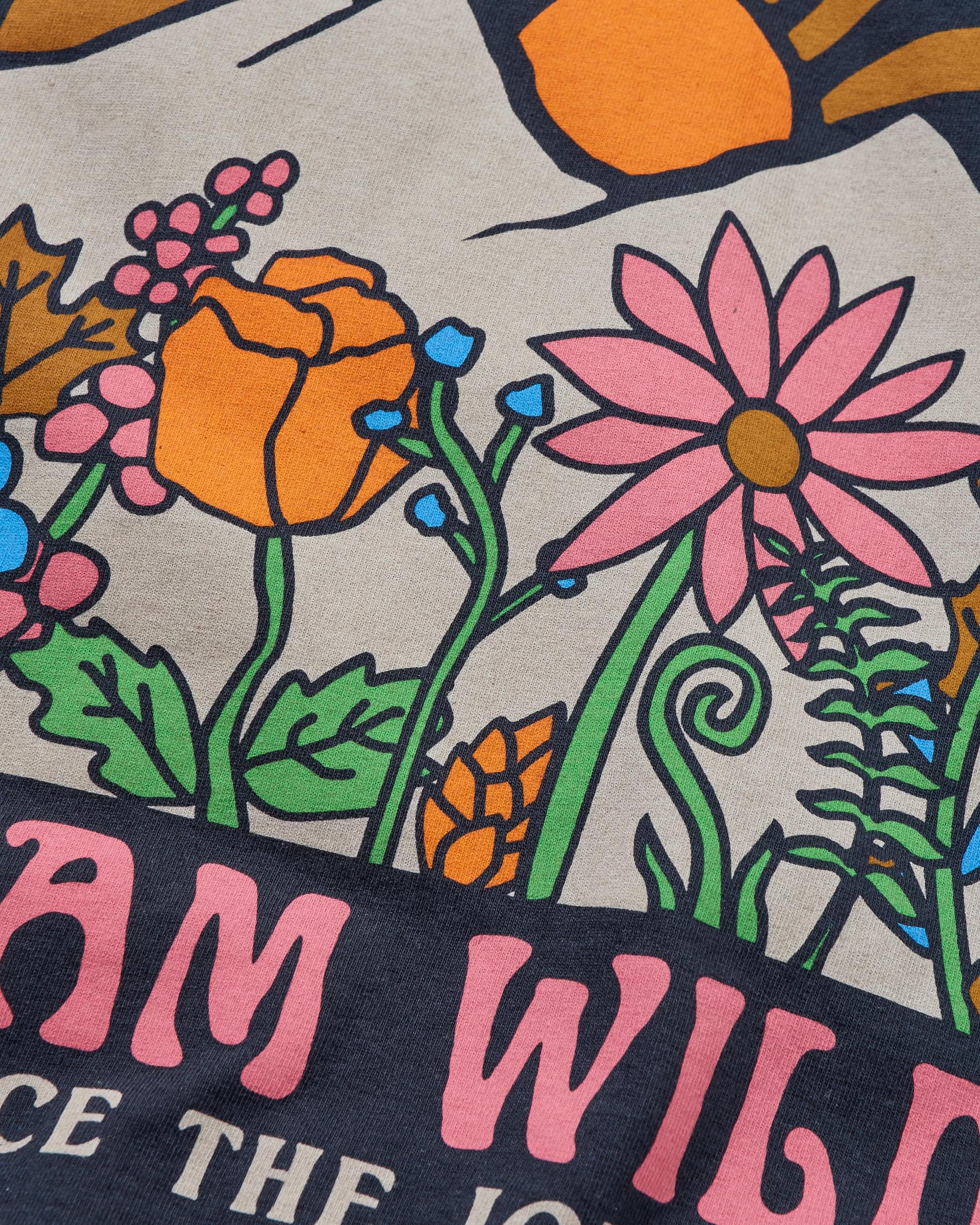 Roam Wild LS T-Shirt - Black - Flatlay