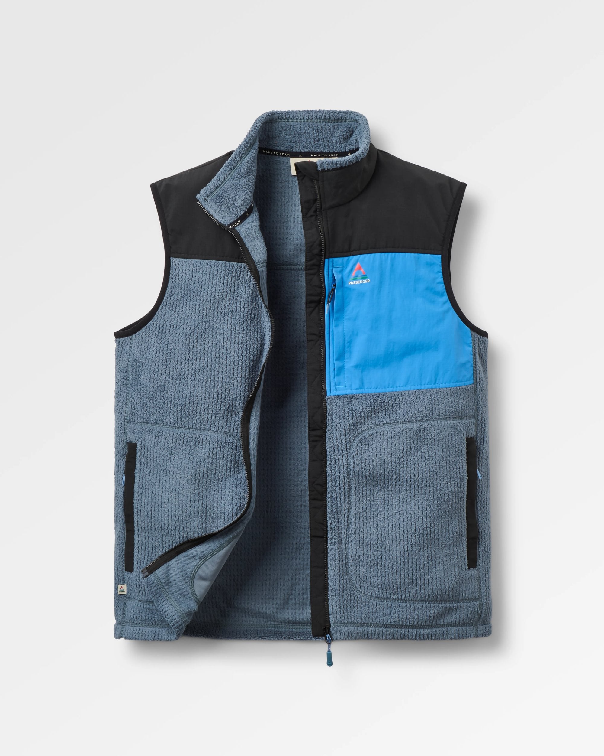 Venturescape Men's Recycled Vest - Storm Grey/ Black - Flatlay