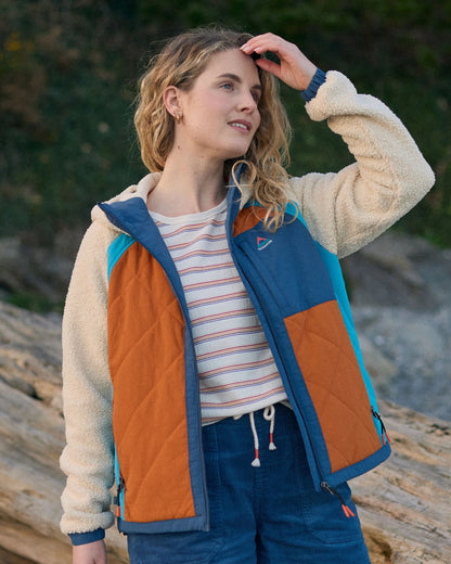 Lara Quilted Jacket - Oat/Sunset Orange - Lifestyle