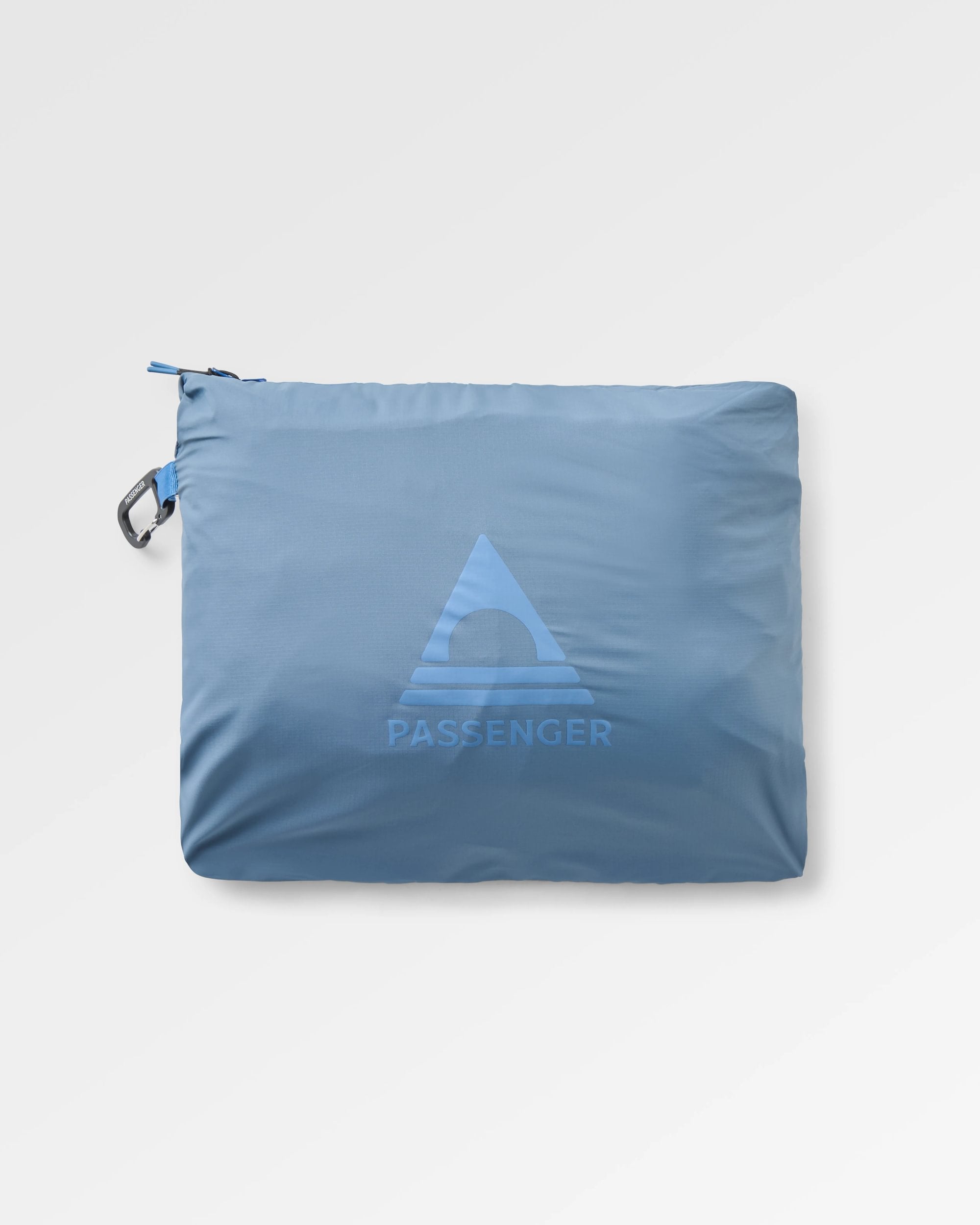 Daybreak Lightweight Recycled Thermore® Insulated Hoodless Jacket - Rich Navy/Storm Grey/Dark Denim - Flatlay