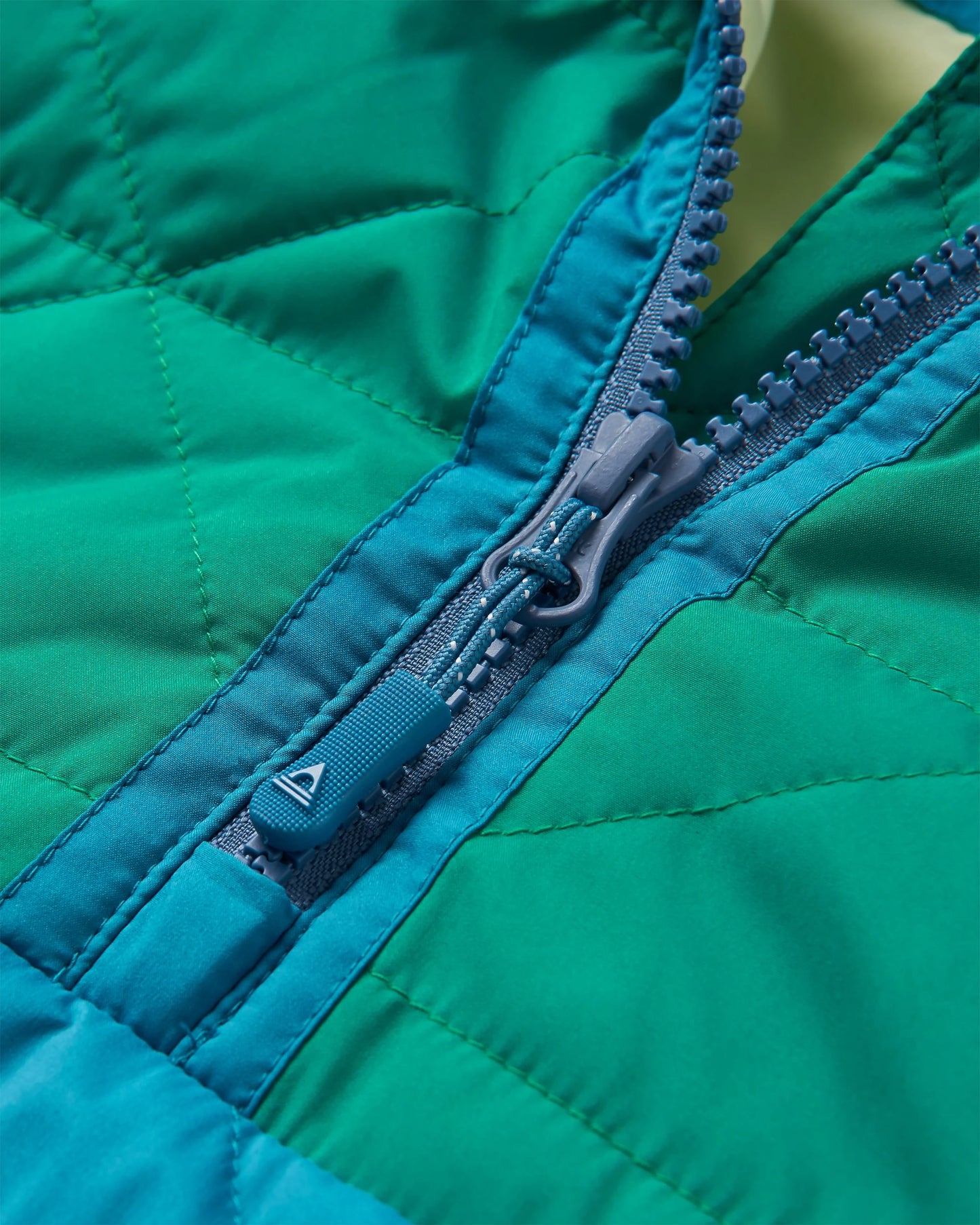 Trace Recycled Thermore® Insulated Jacket - Greenlake