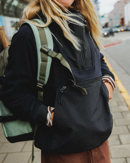Alexander Hooded Polartec® Fleece - Black - Lifestyle