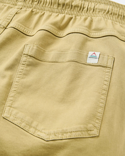 Drifter Cotton Short - Warm Beige - Flatlay
