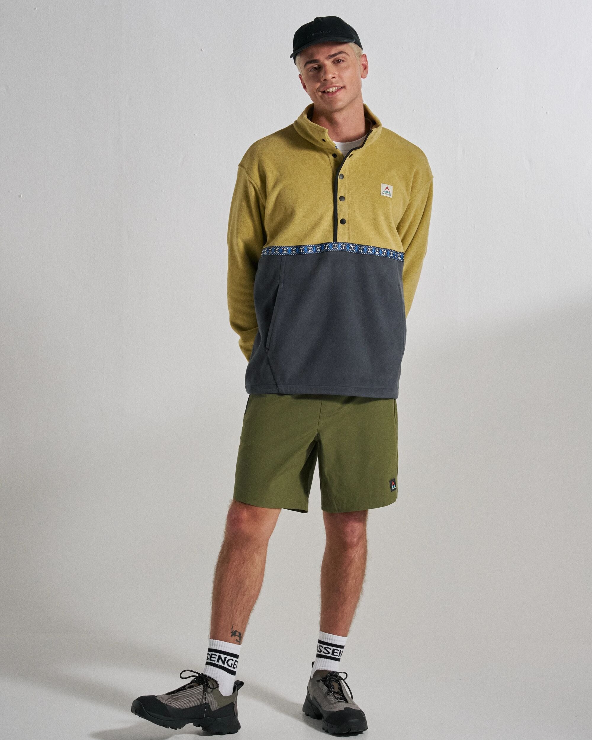 Woodlander Polartec® Fleece - Warm Beige Marl/Charcoal - Studio Model