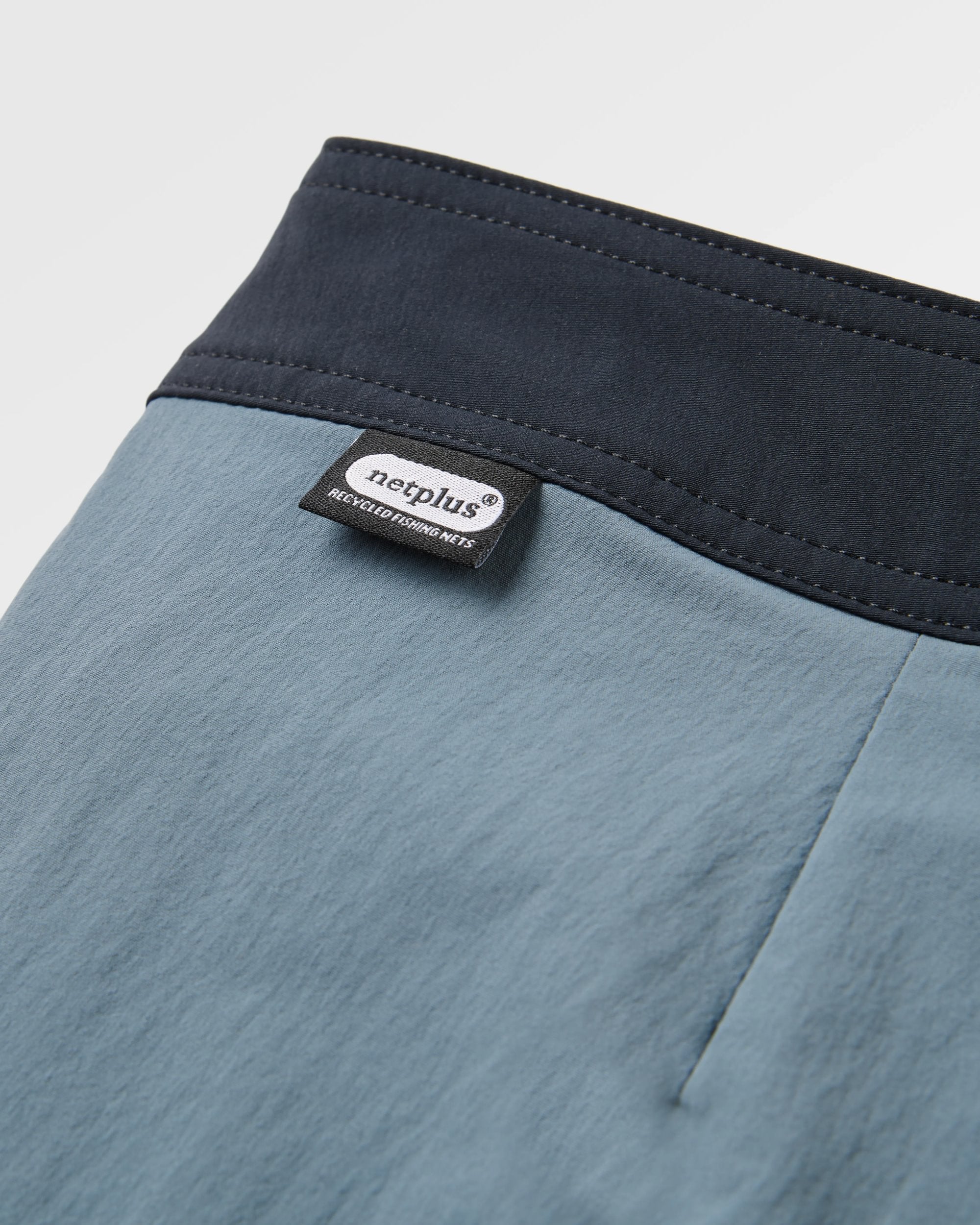 Cutback Boardshort - Storm Grey/Marine Blue - Flatlay