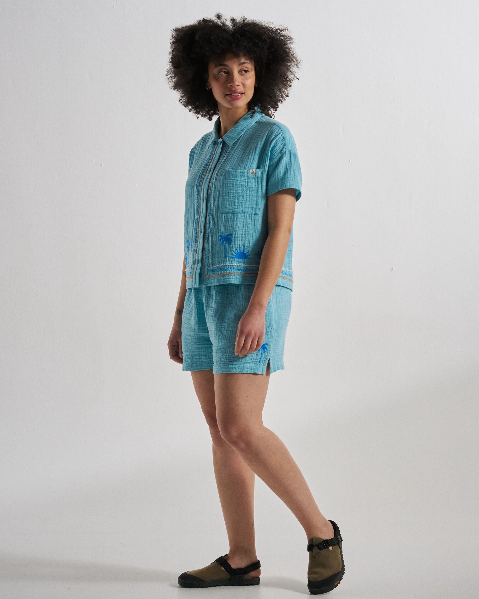 Waveney Short Sleeve Shirt - Retro Blue  - Studio Model
